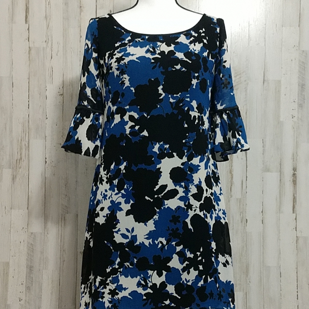 Eva Blue Petite Black & Blue Floral Dress